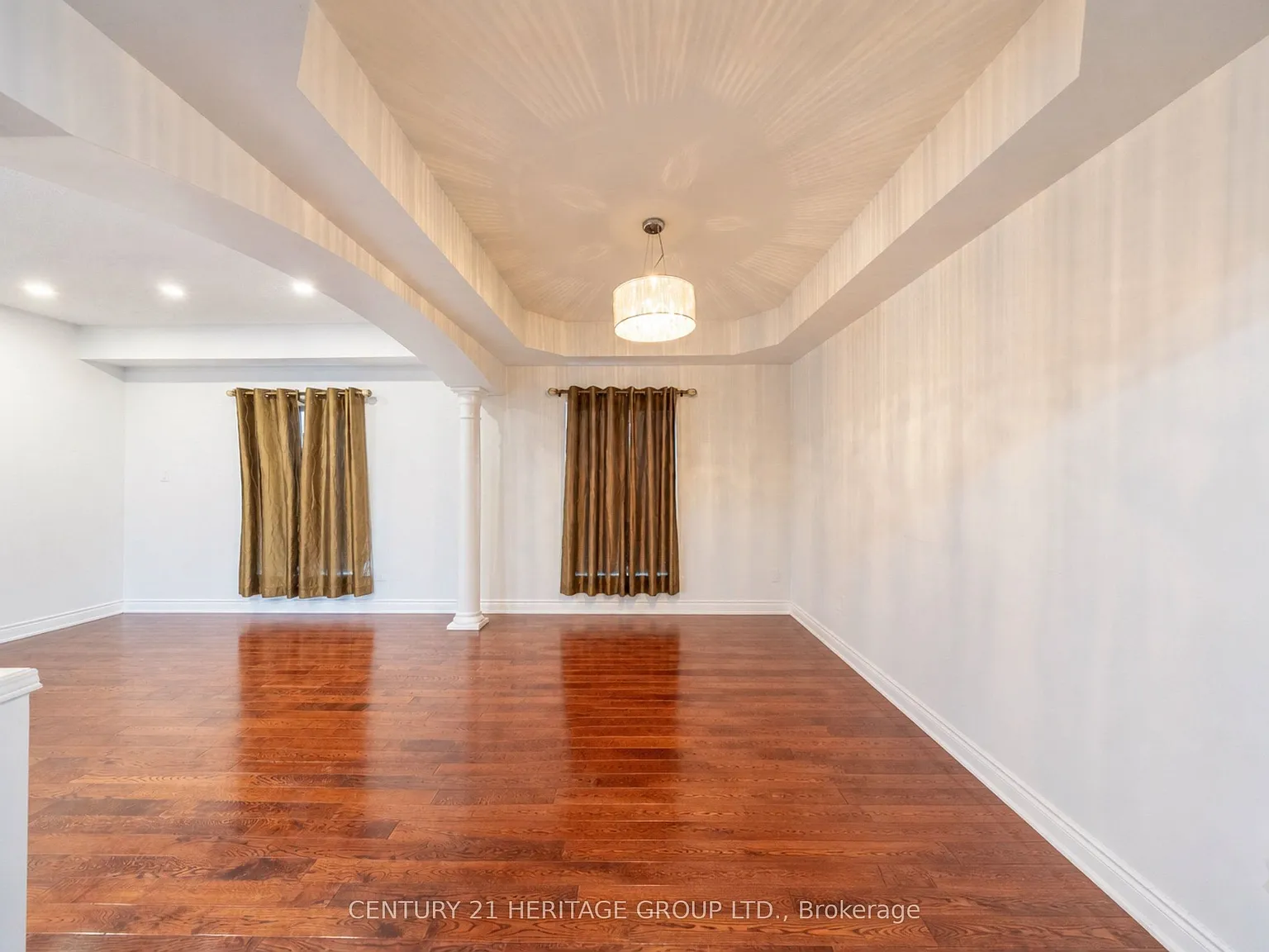 4 bed, $3,500 — Photo 4
