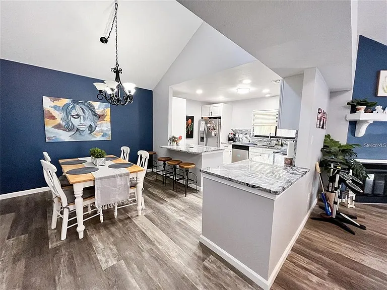 3747 Okeechobee Cir — Photo 4
