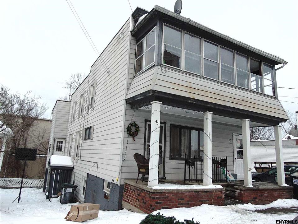 1st image of 45 William St