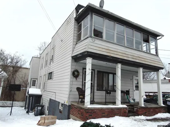 45 William St, Mechanicville, NY 12118