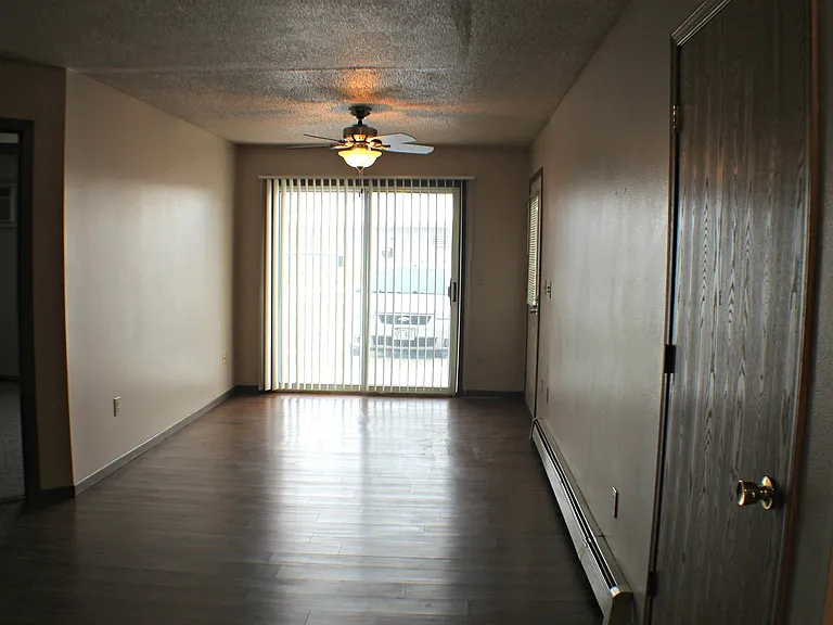 Pinedale Apartments and Red Cedar Townhomes — Photo 17