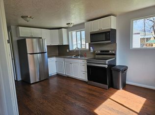 860 Maplewood Cir, Layton, UT 84041