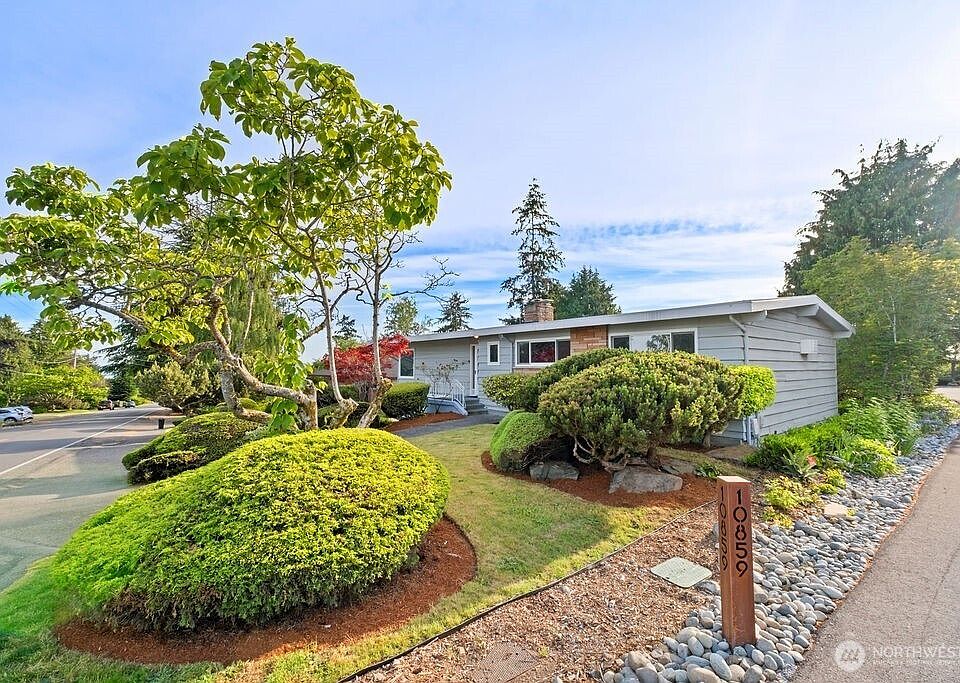1st image of 10851 Marine View Drive