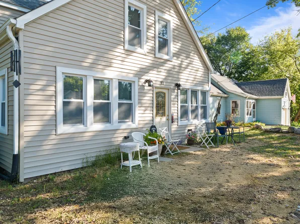 92A Congress St #A, Williams Bay, WI 53191