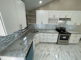 Pinecrest Townhomes, Woodstock, CT 06281