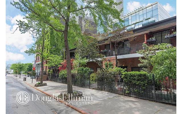 Sold by Douglas Elliman | media 18