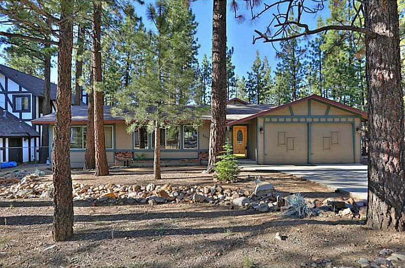 1st image of 41722 Mockingbird Dr