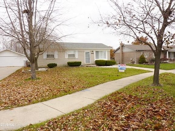 2nd image of 29571 Drager Dr