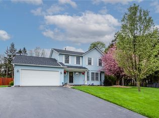 767 Bishops Ln, Webster, NY 14580