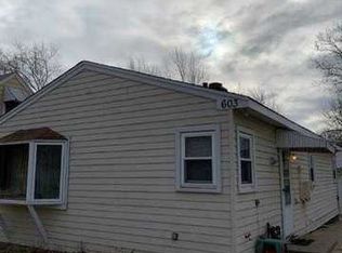 603 Redwing Dr, Round Lake Beach, IL
