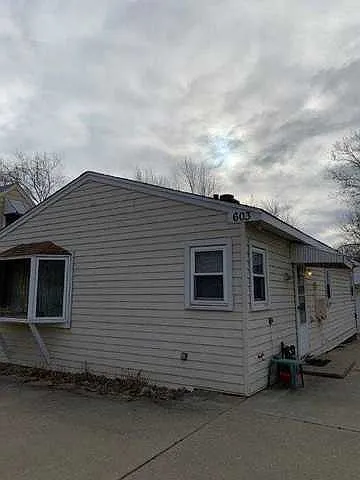 603 Redwing Dr photo 1