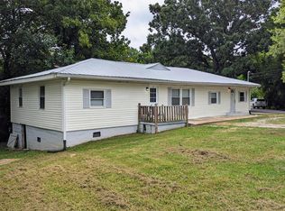 2 Bell Ave, Rossville, GA 30741