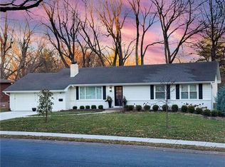 9737 Mohawk Dr, Overland Park, KS 66206