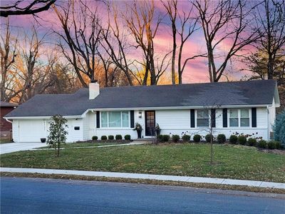 9737 Mohawk Dr, Overland Park, KS, 66206