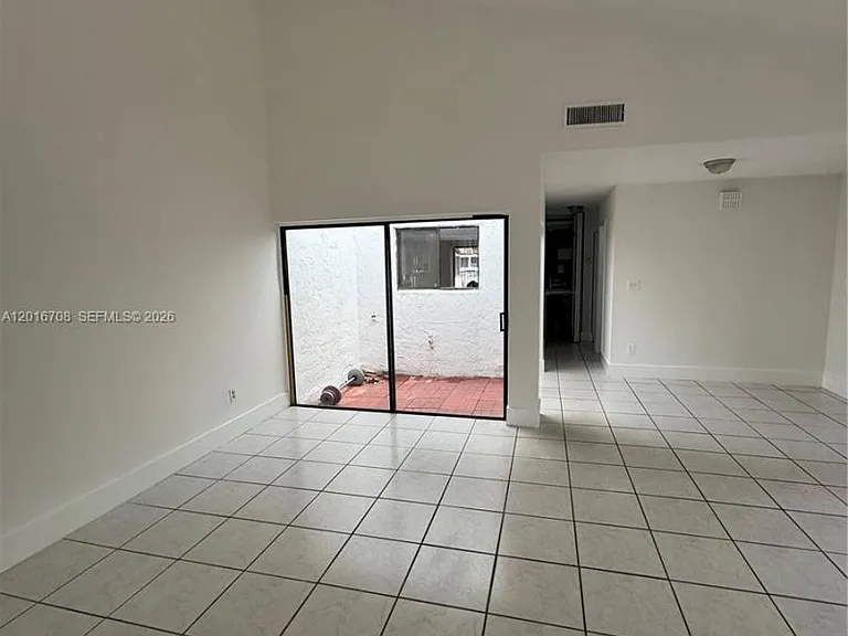 8273 NW 36th St #8273 — Photo 7