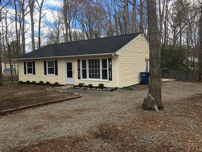 10620 Sunne Ct — Photo 2
