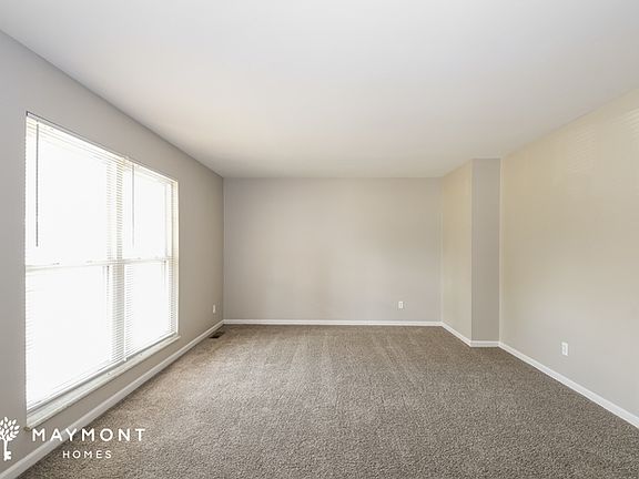 4th image of 3665 Seville Dr