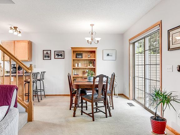 3rd image of 1848 Sapphire Point #144