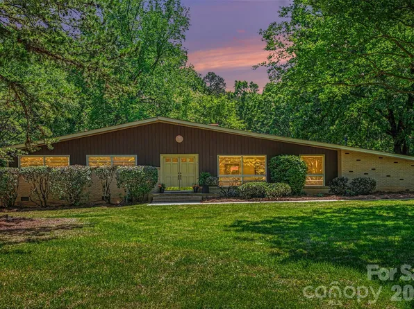 4316 Bellwood Ln, Charlotte, NC 28270