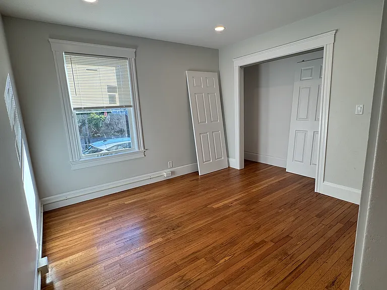 32 Everett St #1 — Photo 14