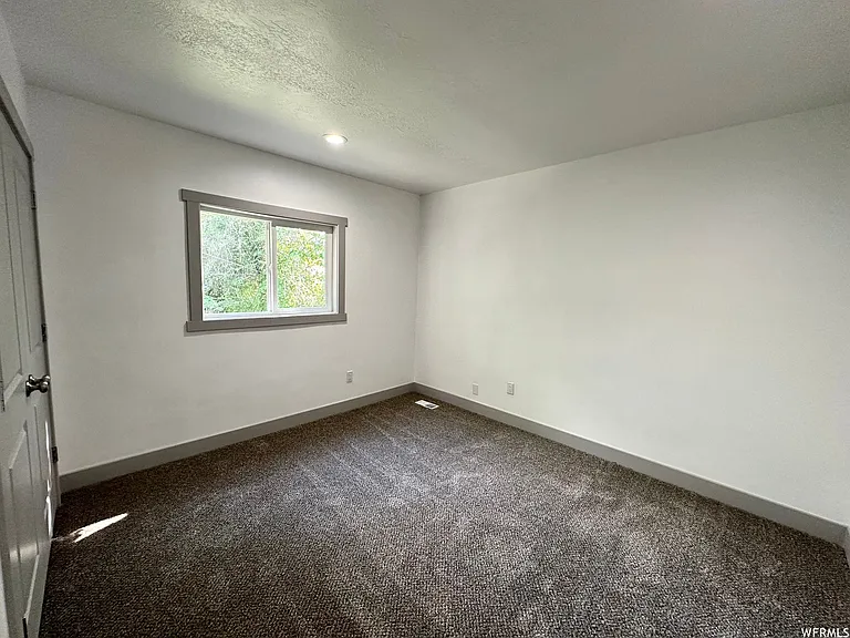 346 E Redondo Ave #1 — Photo 6