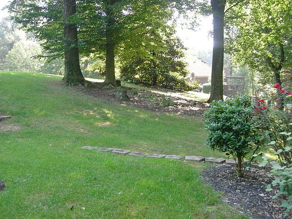 3rd image of 5380 Beech Hill Ln