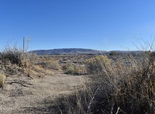 3040 E 6th St, Silver Springs, NV
