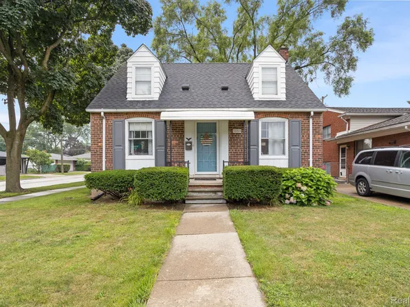 3850 Gertrude St, Dearborn, MI 48124