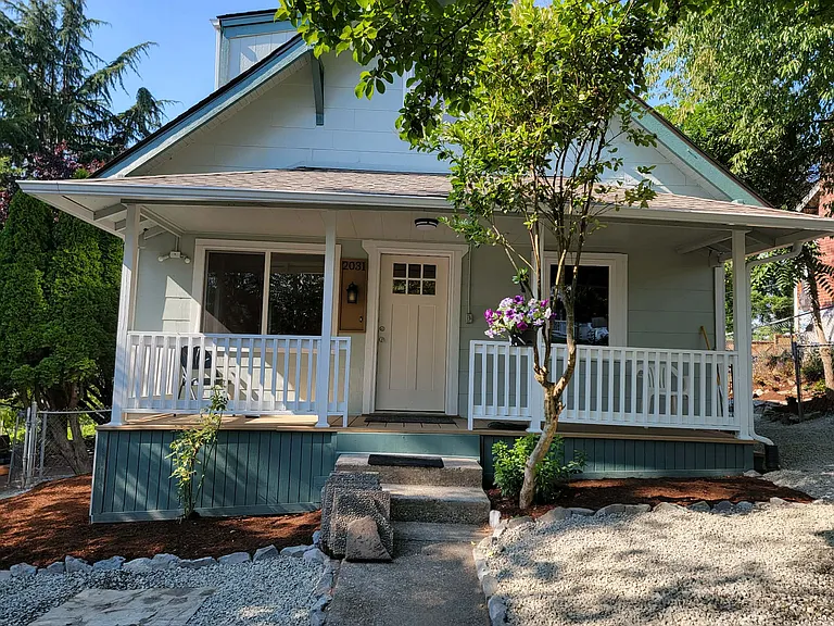 2031 E Harrison St — Photo 21
