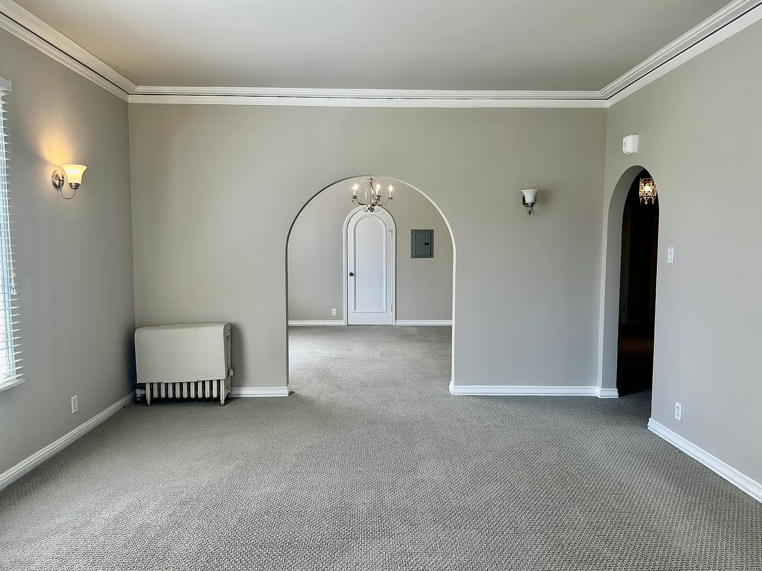 1 bed, 1129 sqft, $5,800 — Photo 4