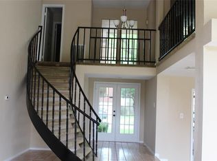 12727 Sandri Ln, Houston, TX 77077