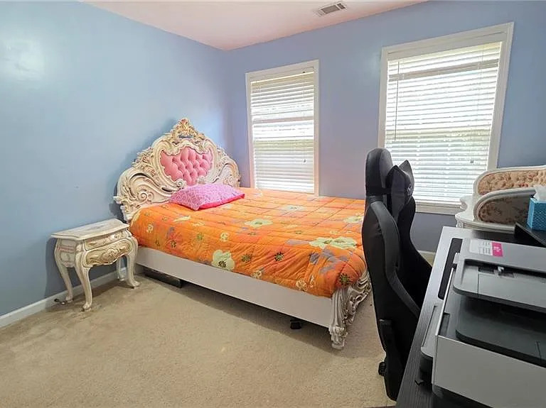 4060 Suwanee Bend Dr — Photo 23