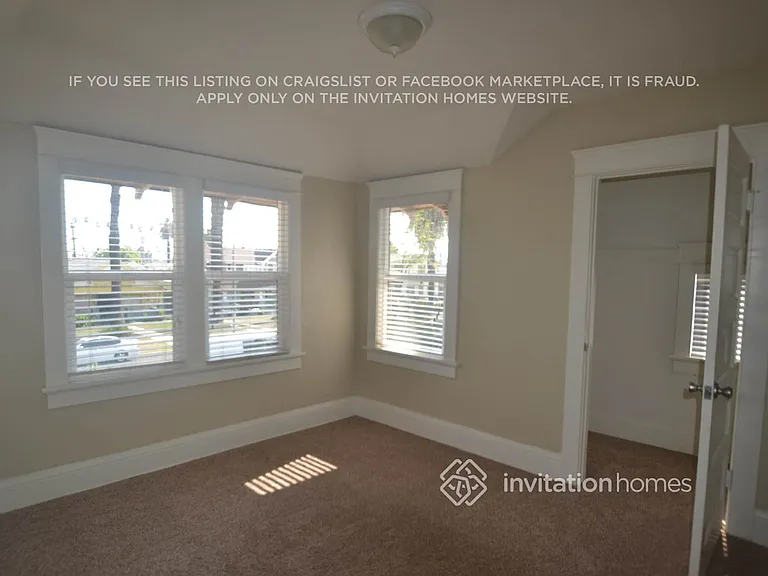 1613 W 49th St — Photo 10