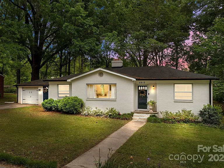 5212 Pine Dr — Photo 1