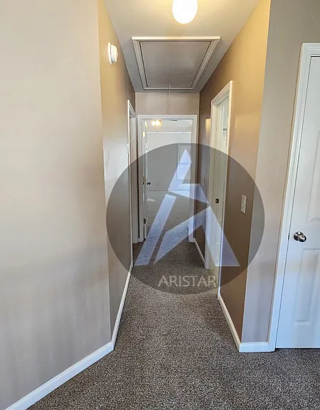 223 Elmbrook Ln — Photo 32
