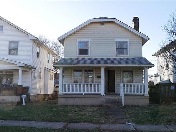 3rd image of 225 Baltimore St