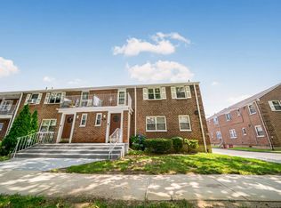 131-11 234th St, Rosedale, NY 11422