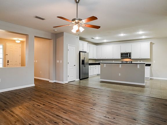 5th image of 332 Welbeck Pl