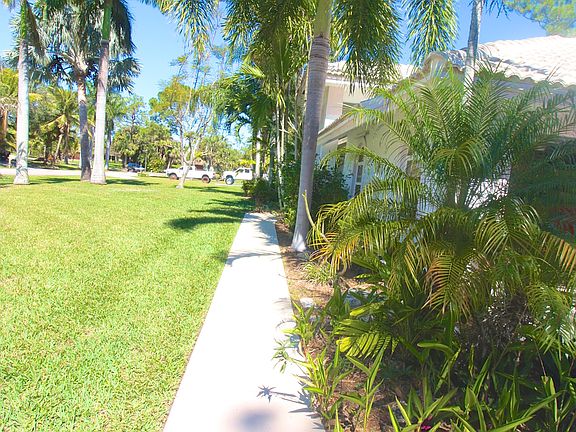 Front Entry Walk-Way