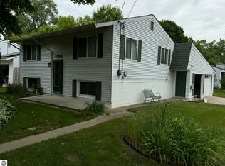 1706 Elm St, Mount Pleasant, MI