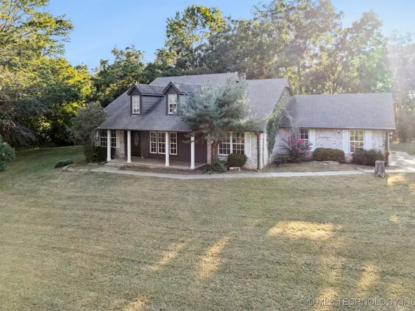 21660 Calen Dr, Claremore, OK 74019