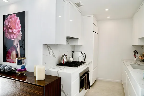 Rented by Battery Park Realty | media 13