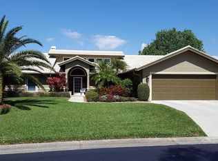 1728 Oak Lakes Dr, Sarasota, FL 34232