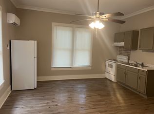 1409 Main St #B, Hattiesburg, MS 39401