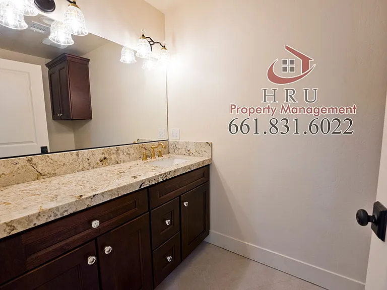 1821 Lacey St — Photo 13