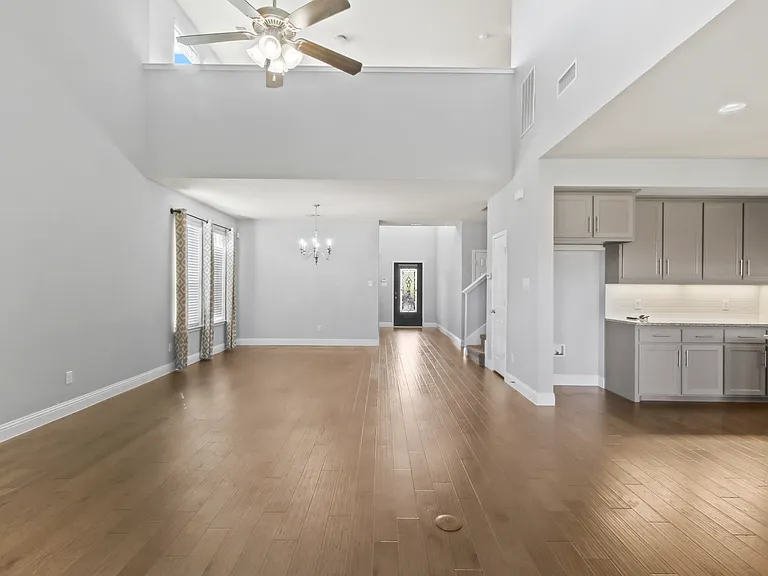 4424 Overbrook Dr — Photo 10