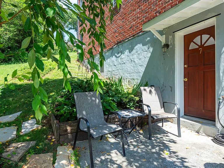 279 Kimberly Ave #7 — Photo 23