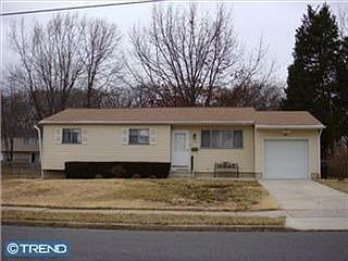1st image of 597 Fort Dr