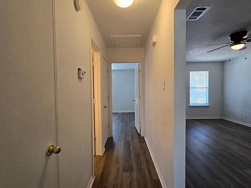 1007 Circle M Dr #D Photo 1