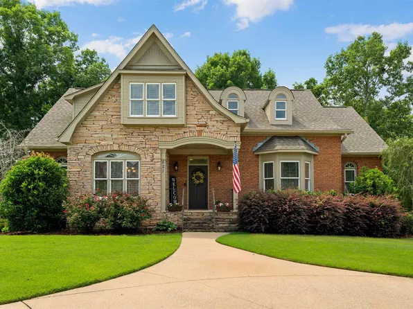621 Rena Dr, Springville, AL 35146
